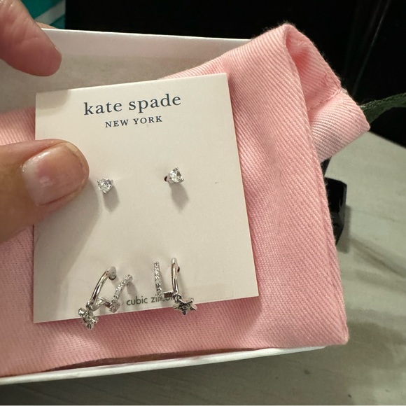 🎁 Kate Spade Star Huggies and Stud Set - Picture 2 of 6
